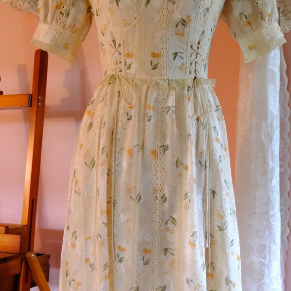 Delicate Daisy Cottagecore Dress - Picture 2 of 5